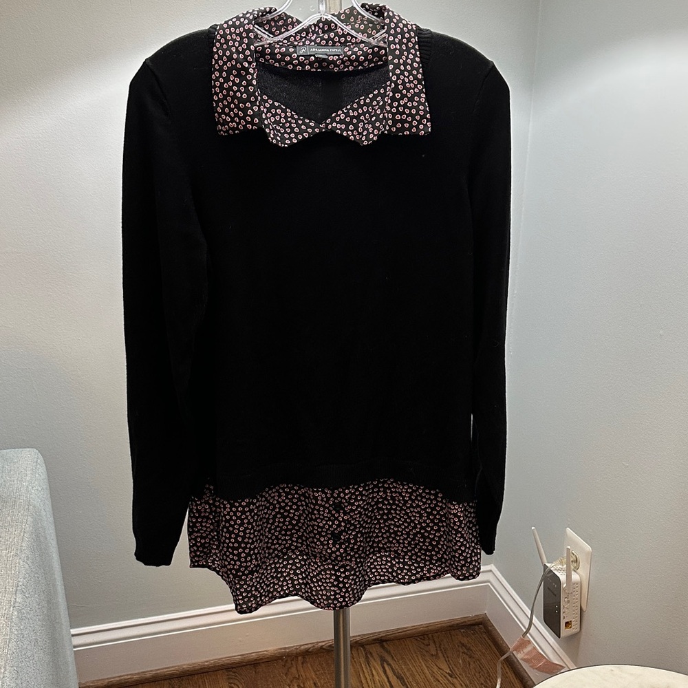 Adrianna Papell Black Sweater with Red Collar Detail